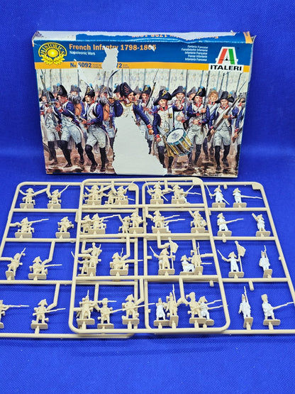 Italeri French Infantry 1798-1805 Napoleonic Wars 6092 172 48 Figurines1
